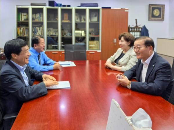 진도군, 국회 방문해 ‘2027년도 국비 확보 총력전’ 기사 이미지